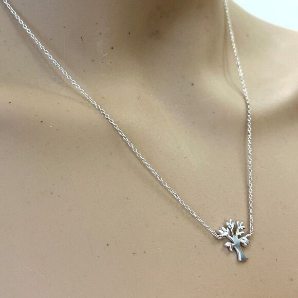 Kohl's Tree of Life Necklace Sterling Silver Charm 1mm Trace Chain 18in Long - Picture 7 of 14